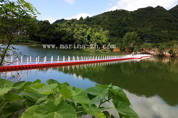 貴州 浮筒碼頭 浮橋碼頭 浮動(dòng)碼頭 廣州中航水上設(shè)施建造有限公司